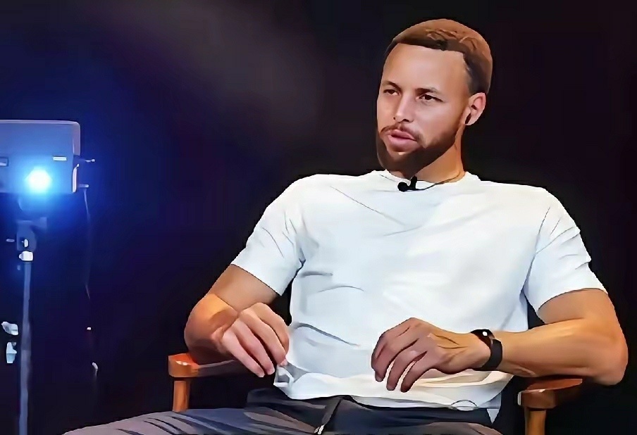 动作差异, 较高大 动作差异, 较高大