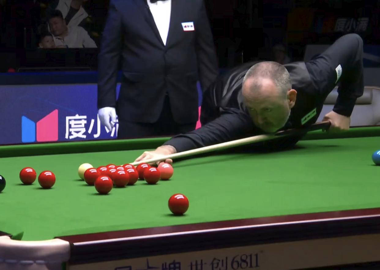 并成功击败, 个月再次争